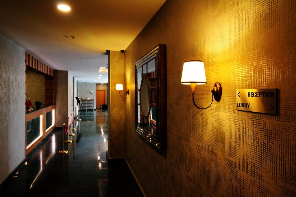 Sarissa Hotel Istanbul Bagian luar foto