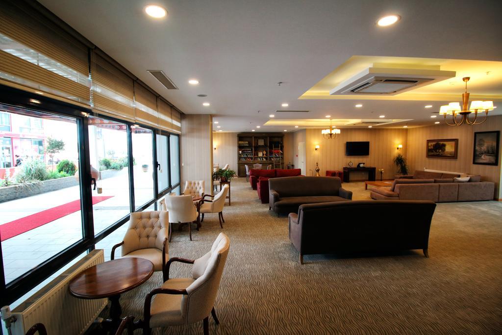 Sarissa Hotel Istanbul Bagian luar foto
