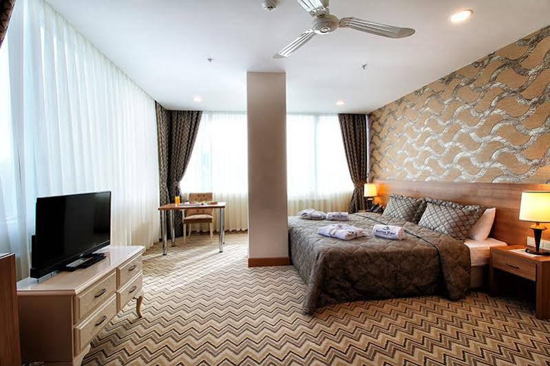 Sarissa Hotel Istanbul Bagian luar foto